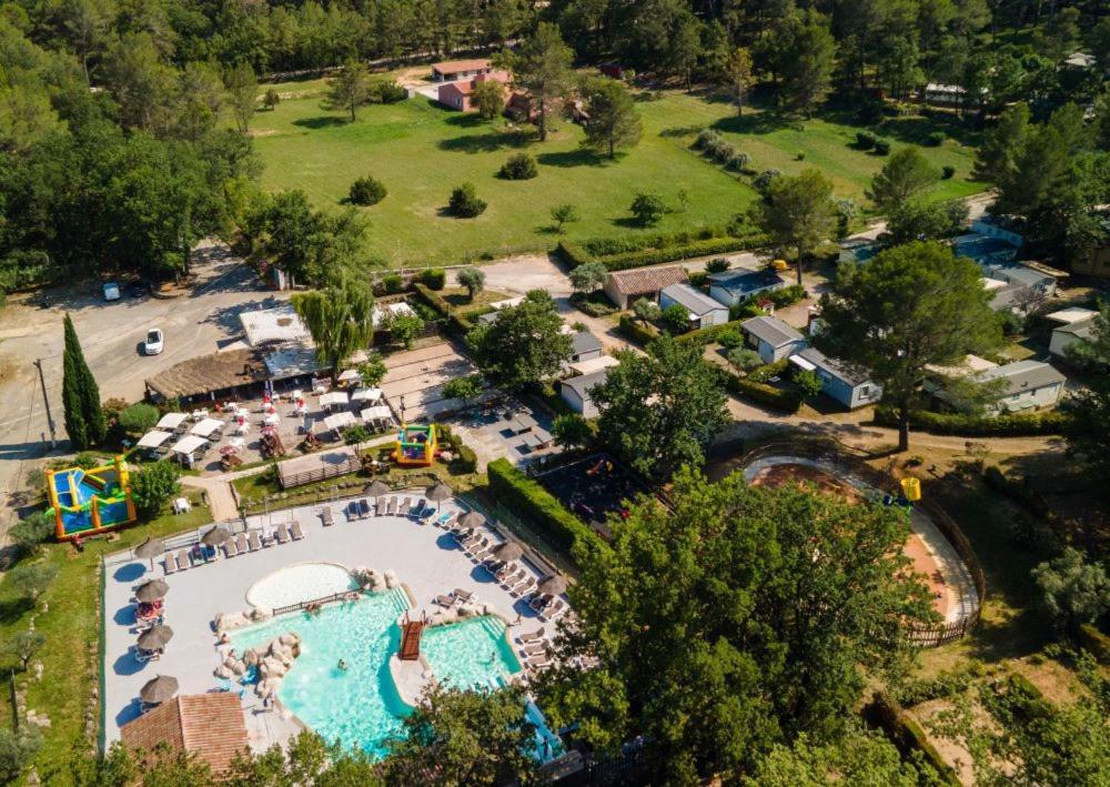 Camping Domaine Villa Verde Callas Exterior foto